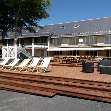 Le Royal Aubrac - Gites Ostello *